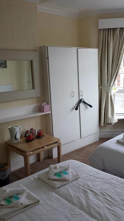 The Carlee Guest House Блекпул Екстериор снимка